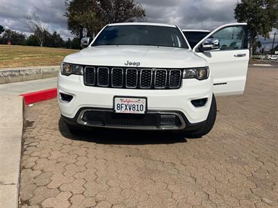 2018 Jeep Grand Cherokee Limited   - Photo 3 - Santa Ana, CA 92707