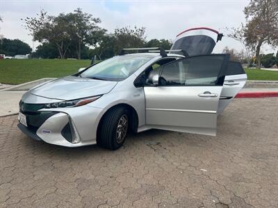 2019 Toyota Prius Prime Premium   - Photo 3 - Santa Ana, CA 92707