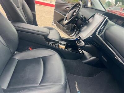 2019 Toyota Prius Prime Premium   - Photo 8 - Santa Ana, CA 92707