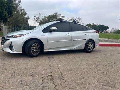 2019 Toyota Prius Prime Premium   - Photo 1 - Santa Ana, CA 92707