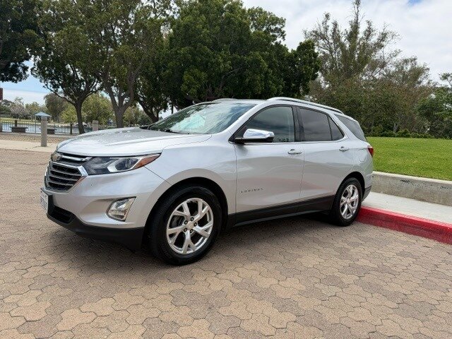 2020 Chevrolet Equinox Premier   - Photo 1 - Santa Ana, CA 92707