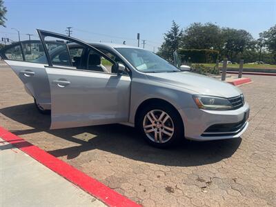 2018 Volkswagen Jetta 1.4T S   - Photo 7 - Santa Ana, CA 92707
