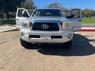 2011 Toyota Tacoma PreRunner V6   - Photo 6 - Santa Ana, CA 92707