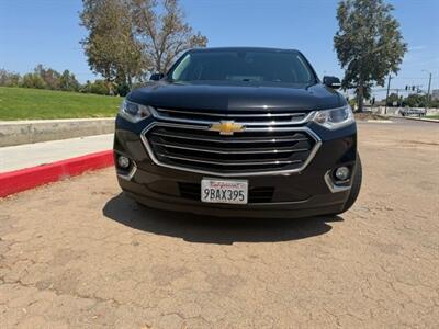 2020 Chevrolet Traverse LT Leather   - Photo 3 - Santa Ana, CA 92707