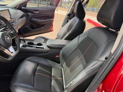 2022 Nissan Altima 2.5 SR   - Photo 11 - Santa Ana, CA 92707