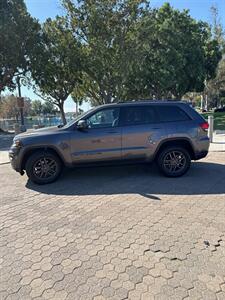 2017 Jeep Grand Cherokee Laredo 75th Anniversary   - Photo 8 - Santa Ana, CA 92707