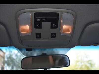 2017 Kia Sedona LX   - Photo 32 - Mesa, AZ 85201