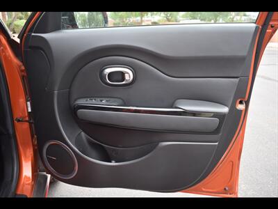 2018 Kia Soul ! - Photo 34 - Mesa, AZ 85201
