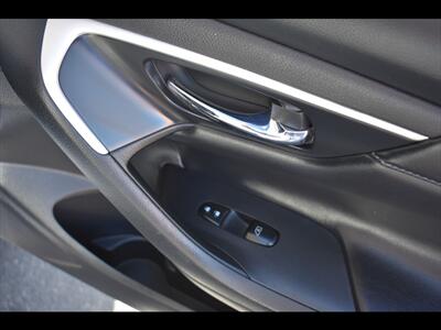 2016 Nissan Altima 2.5 SL   - Photo 47 - Mesa, AZ 85201