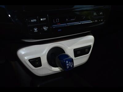 2017 Toyota Prius Two - Photo 12 - Mesa, AZ 85201