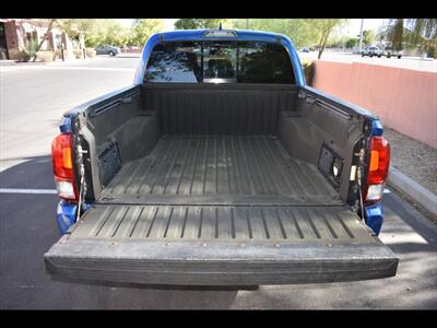 2017 Toyota Tacoma SR5 V6   - Photo 19 - Mesa, AZ 85201