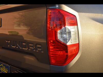 2016 Toyota Tundra SR5   - Photo 55 - Mesa, AZ 85201