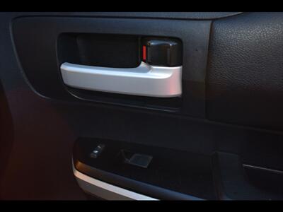 2016 Toyota Tundra SR5   - Photo 37 - Mesa, AZ 85201