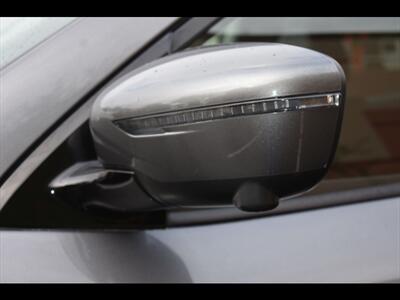 2019 Nissan Pathfinder SL - Photo 52 - Mesa, AZ 85201