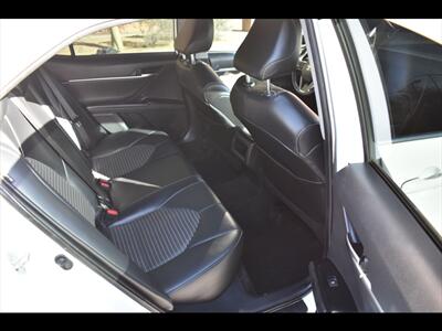 2020 Toyota Camry SE   - Photo 24 - Mesa, AZ 85201