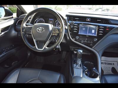 2020 Toyota Camry SE   - Photo 27 - Mesa, AZ 85201