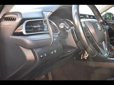 2020 Toyota Camry SE   - Photo 14 - Mesa, AZ 85201