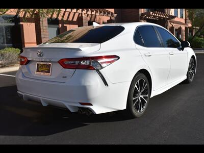 2020 Toyota Camry SE   - Photo 7 - Mesa, AZ 85201