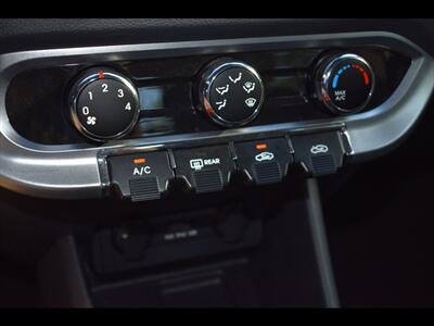 2014 Kia Rio 5-Door LX   - Photo 11 - Mesa, AZ 85201