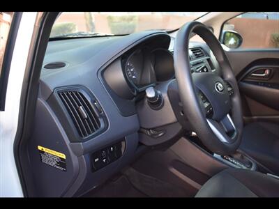 2014 Kia Rio 5-Door LX   - Photo 14 - Mesa, AZ 85201