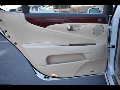 2012 Lexus LS 460 L   - Photo 24 - Mesa, AZ 85201
