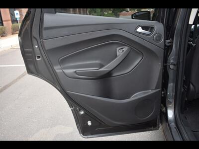 2016 Ford Escape SE - Photo 20 - Mesa, AZ 85201