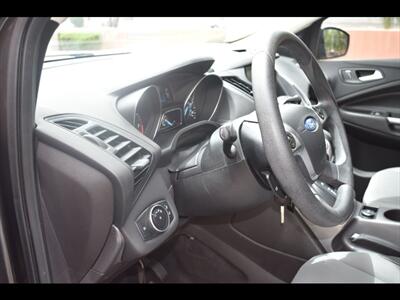 2016 Ford Escape SE - Photo 13 - Mesa, AZ 85201