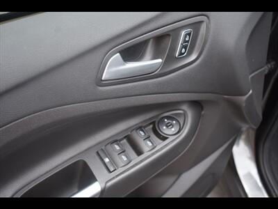 2016 Ford Escape SE - Photo 17 - Mesa, AZ 85201