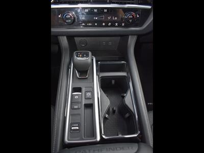 2022 Nissan Pathfinder SV - Photo 12 - Mesa, AZ 85201