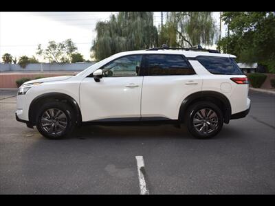 2022 Nissan Pathfinder SV - Photo 4 - Mesa, AZ 85201