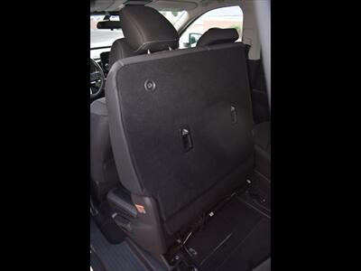 2022 Nissan Pathfinder SV - Photo 24 - Mesa, AZ 85201