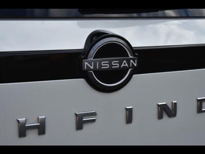 2022 Nissan Pathfinder SV - Photo 52 - Mesa, AZ 85201