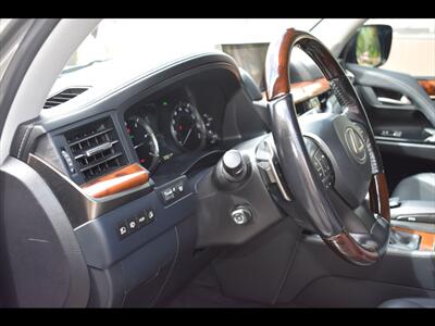 2018 Lexus LX 570 Third-Row   - Photo 16 - Mesa, AZ 85201