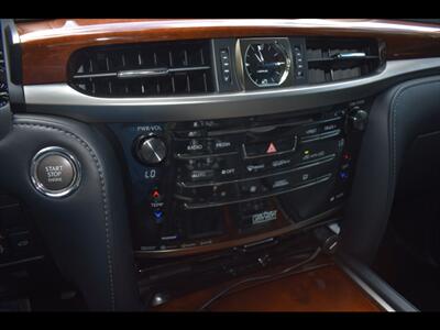 2018 Lexus LX 570 Third-Row   - Photo 12 - Mesa, AZ 85201