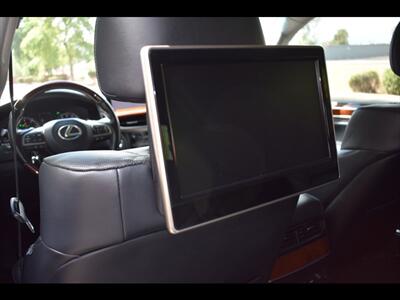 2018 Lexus LX 570 Third-Row   - Photo 22 - Mesa, AZ 85201