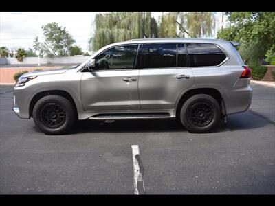 2018 Lexus LX 570 Third-Row   - Photo 4 - Mesa, AZ 85201