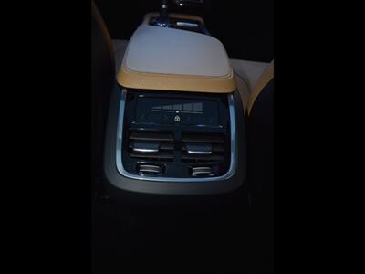 2019 Volvo XC90 T6 Momentum   - Photo 32 - Mesa, AZ 85201