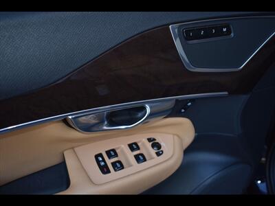 2019 Volvo XC90 T6 Momentum   - Photo 18 - Mesa, AZ 85201