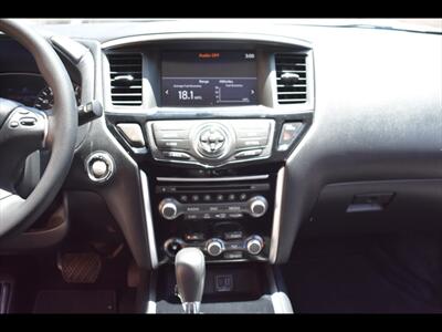 2019 Nissan Pathfinder S   - Photo 21 - Mesa, AZ 85201