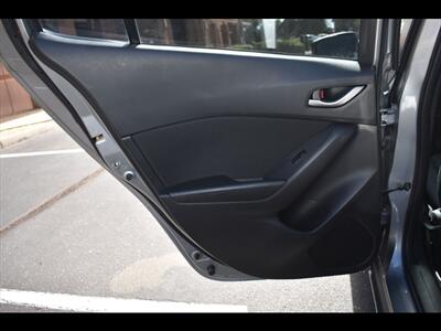 2016 Mazda Mazda3 i Touring   - Photo 22 - Mesa, AZ 85201
