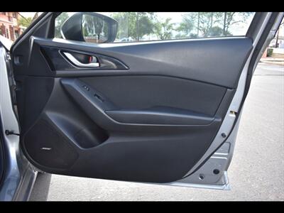 2016 Mazda Mazda3 i Touring   - Photo 33 - Mesa, AZ 85201
