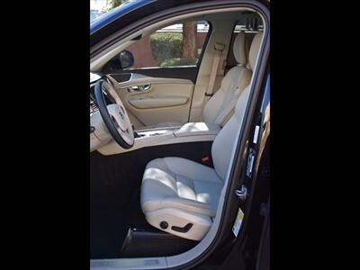 2021 Volvo XC90 T5 Momentum   - Photo 16 - Mesa, AZ 85201