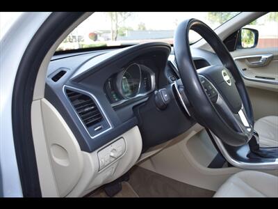 2014 Volvo XC60 T6 Platinum   - Photo 13 - Mesa, AZ 85201