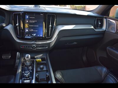 2019 Volvo XC60 T8 eAWD R-Design   - Photo 24 - Mesa, AZ 85201