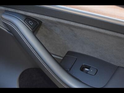 2023 Tesla Model Y - Photo 36 - Mesa, AZ 85201