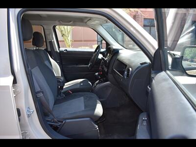 2016 Jeep Patriot Latitude   - Photo 30 - Mesa, AZ 85201