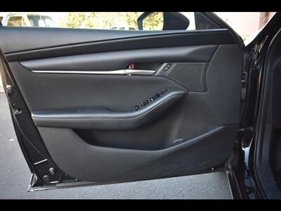2021 Mazda Mazda3 Sedan 2.5 S   - Photo 18 - Mesa, AZ 85201