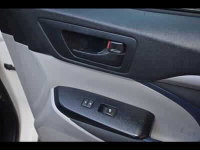 2018 Toyota Highlander LE   - Photo 38 - Mesa, AZ 85201