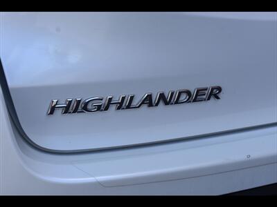 2018 Toyota Highlander LE   - Photo 51 - Mesa, AZ 85201