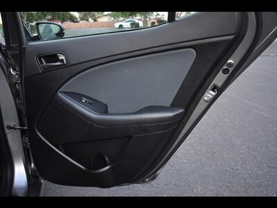 2015 Kia Optima LX - Photo 27 - Mesa, AZ 85201